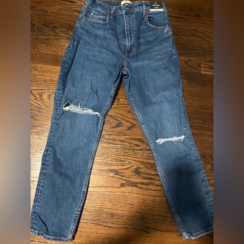 Abercrombie skinny jeans - size 10